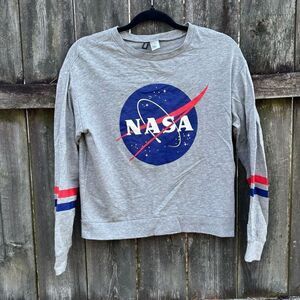 Divided H&M NASA Long Sleeve T-Shirt XS‎